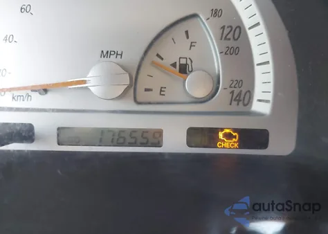 2002 Toyota Camry Se V6 z USA, uszkodzony, nr VIN 4T1BF30K62U010758